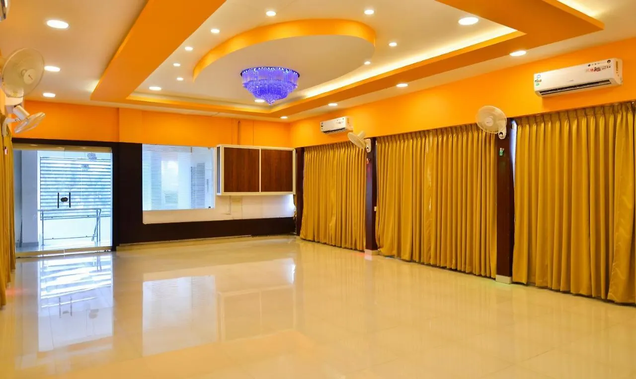 Itsy Hotels Platinum Inn Thiruvananthapuram